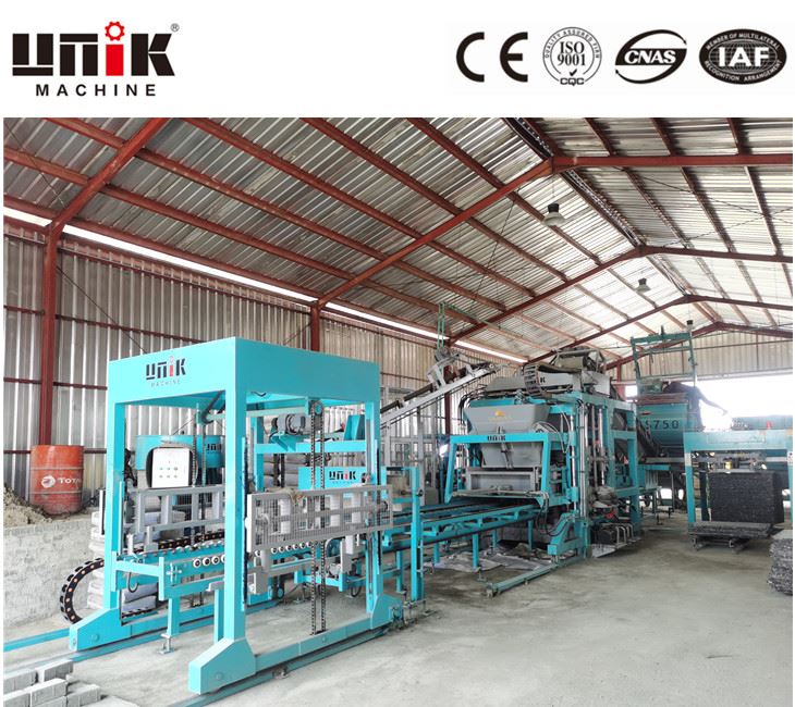 Nhà máy sản xuất máy làm khối bê tông rỗng